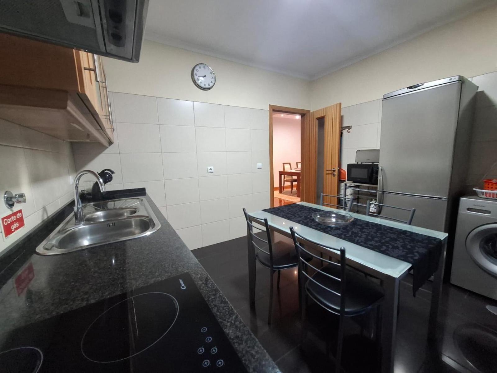 Cozy And Bright Apartment マシコ エクステリア 写真